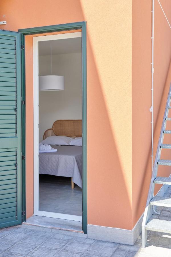 Salinelle Rooms Lascari Zewnętrze zdjęcie